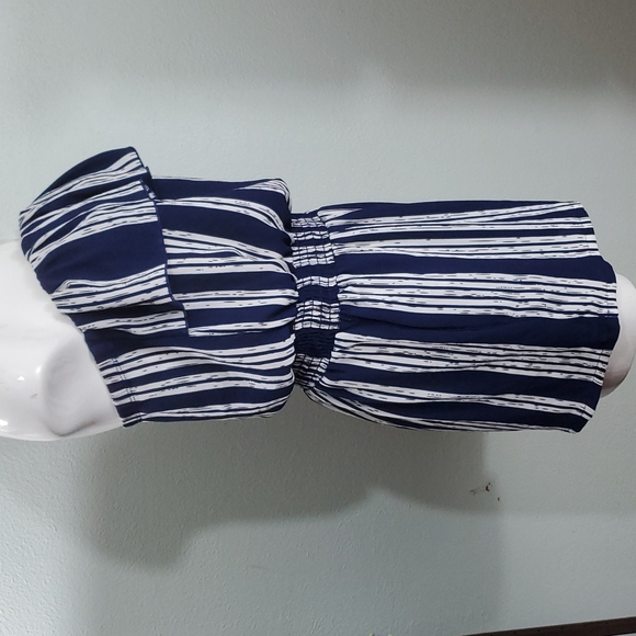 Charlotte Russe Womens Strapless Blue/White Stripe Romper-Ruffle-Pockets-EC-Sz M - Picture 7 of 11